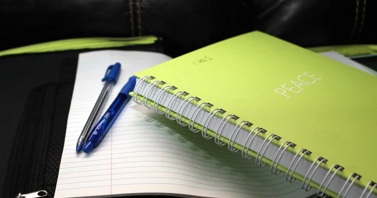 Best Happiness Journals in 2026: Top Picks for a Better Mindset