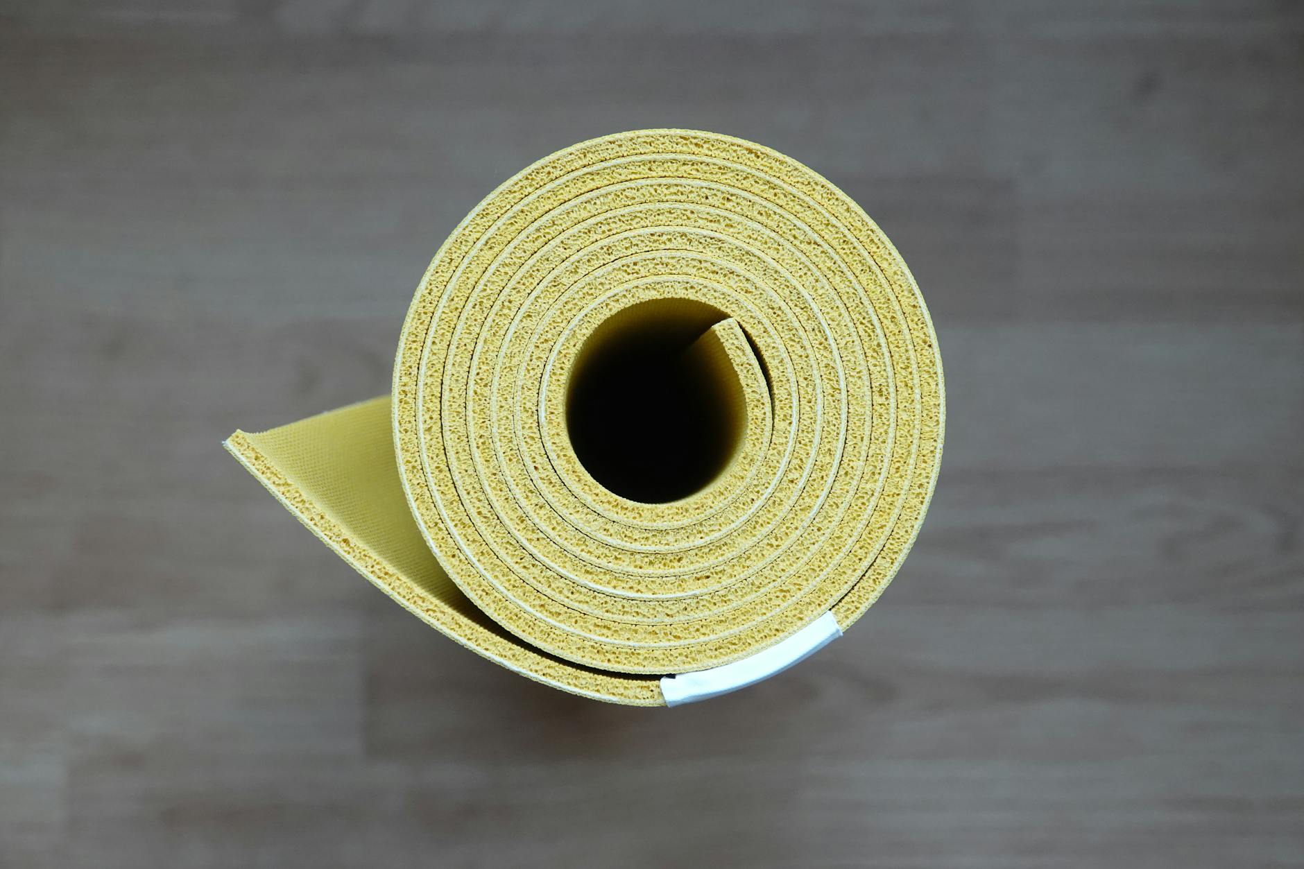 Gaiam Essentials Premium Yoga Mat